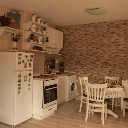 Апартамент Морско Бижу Burgas Esterno foto